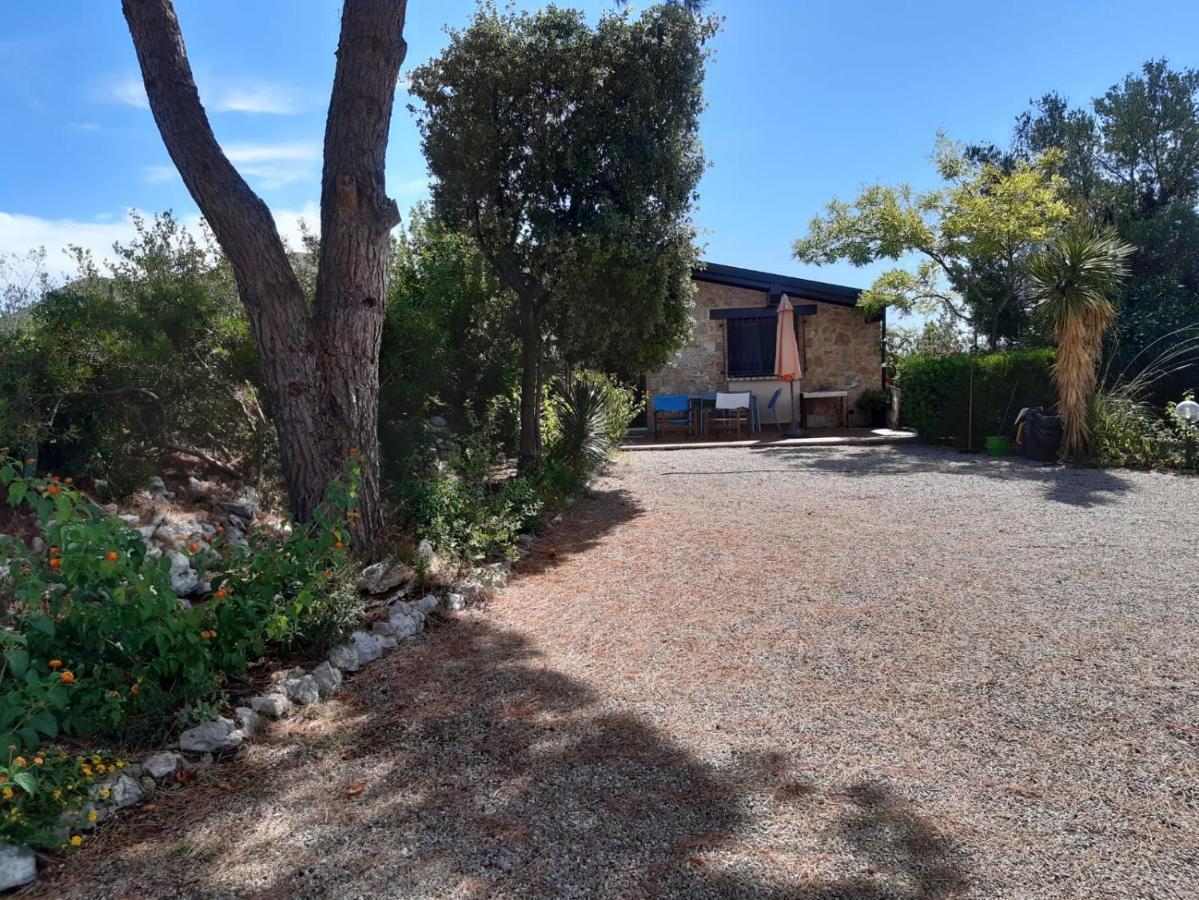 Villa La Casa Di Mario Itri Exterior foto